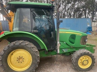John Deere 5090RN Tractor